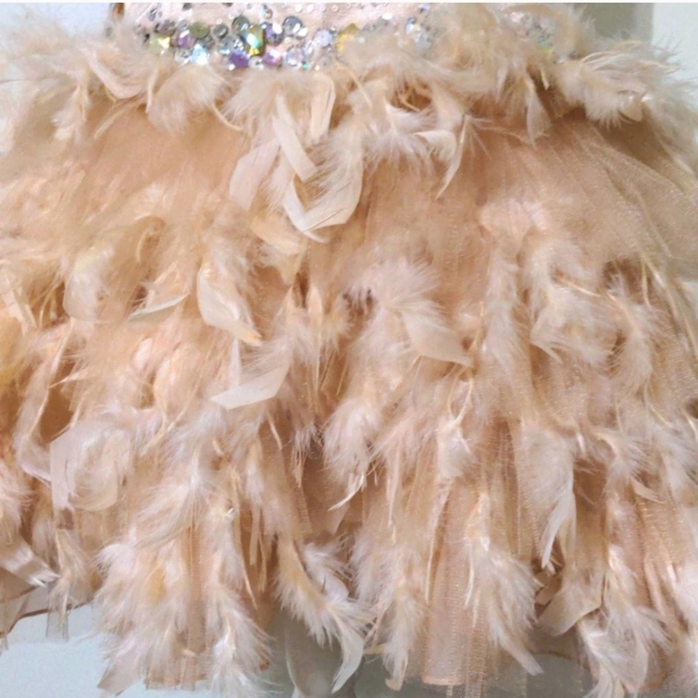 Mac Duggal beaded strapless feather mini dress - Picture 3 of 4